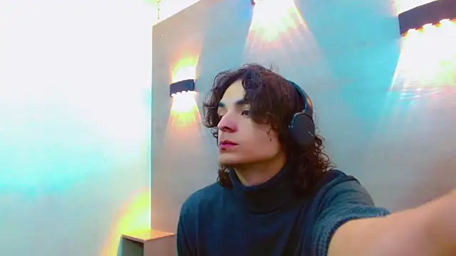 Sr BonnyEthan online show from 11-08-25, 01:47