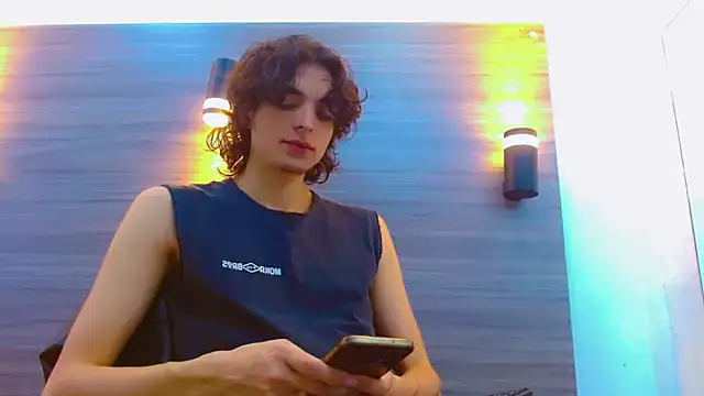 Sr BonnyEthan online show from 05-09-26, 01:03