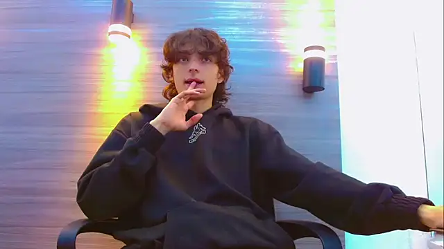 Sr BonnyEthan online show from 03-23-26, 01:22