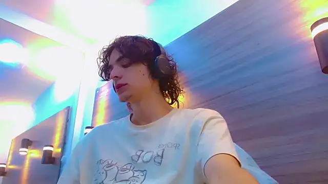 Sr BonnyEthan online show from 05-07-26, 01:03