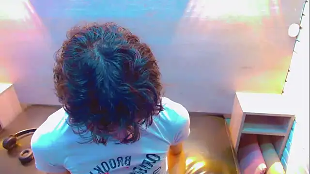 Sr BonnyEthan online show from 12-19-25, 02:08