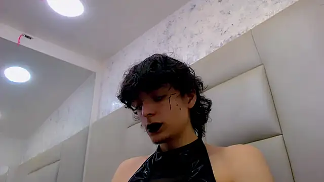 Sr BonnyEthan online show from 02-11-26, 01:22