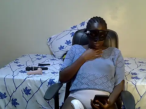 QueenJelly Sexy online show from 02-12-26, 01:16