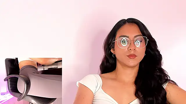 DaraBeckett online show from 02-28-25, 03:48