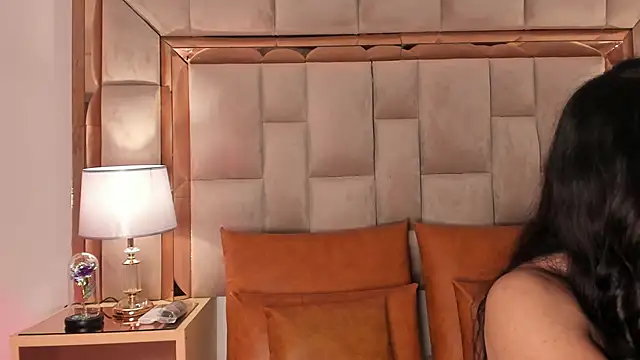 DaraBeckett online show from 02-27-25, 12:12