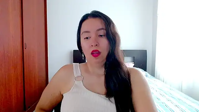 emely sexx20 online show from 11-29-25, 05:35