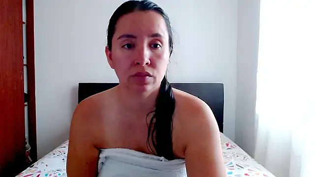 emely sexx20 online show from 11-06-25, 03:05