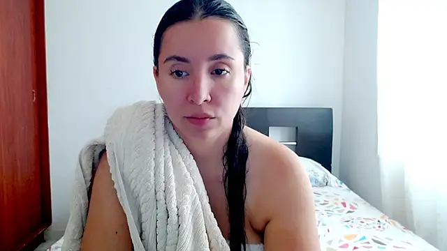 emely sexx20 online show from 09-23-25, 03:19