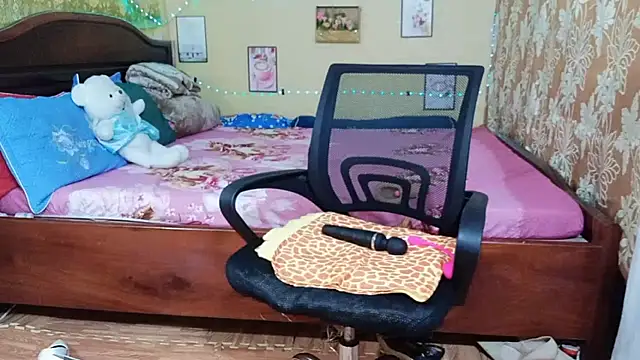 Lanian 99 online show from 03-17-25, 01:50