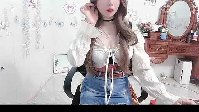 Snapshot of Lanian_99 chatting on 04-24-26, 12:07 Lanian 99 online show from 04-24-26, 12:07