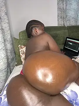 Favoritegirl1 online show from 05-19-26, 04:19