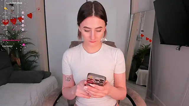 helen ramsay online show from 04-15-26, 03:16