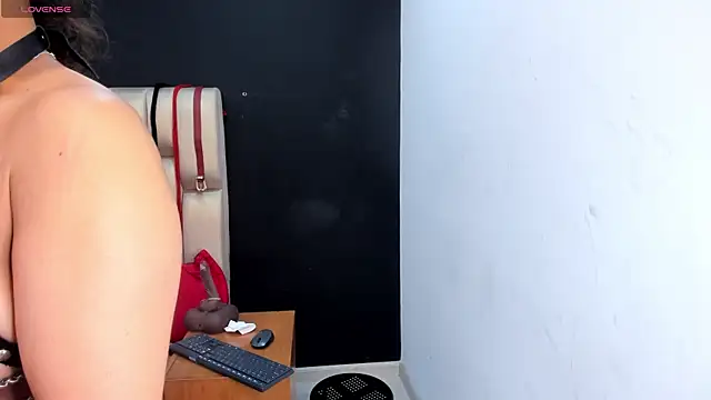 Aurora collins   online show from 01-16-25, 12:09