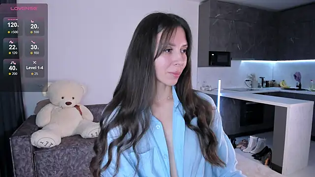 Snapshot of princess_ashley_ chatting on 10-14-25, 05:57 princess ashley online show from 10-14-25, 05:57