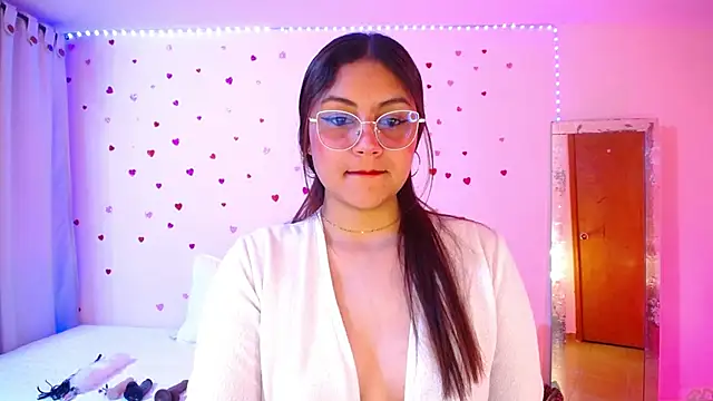 ashlei  online show from 09-30-25, 08:42