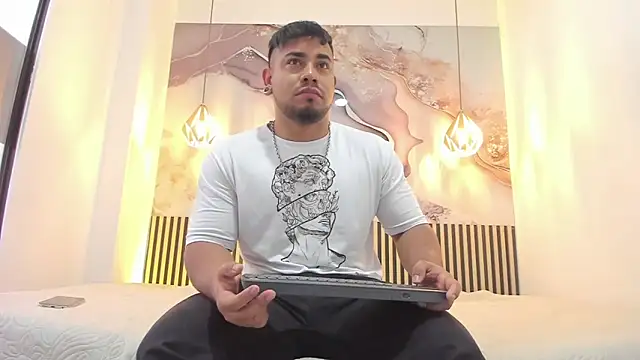 BrianMalonee online show from 11-06-25, 12:09