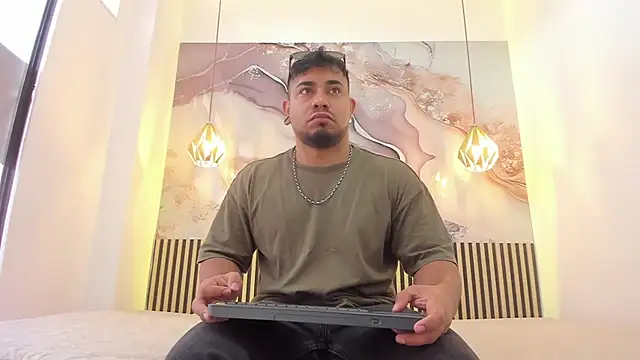 BrianMalonee online show from 11-07-25, 12:10