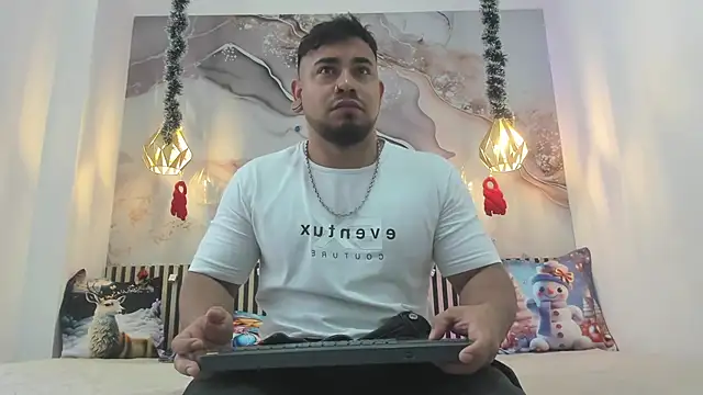 BrianMalonee online show from 12-05-25, 12:04