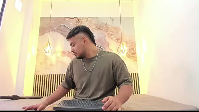 BrianMalonee online show from 09-19-25, 12:09