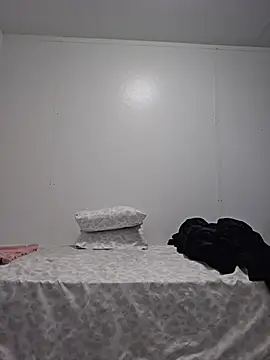 Edw95S online show from 06-19-26, 11:31