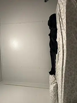 Edw95S online show from 02-21-26, 07:54