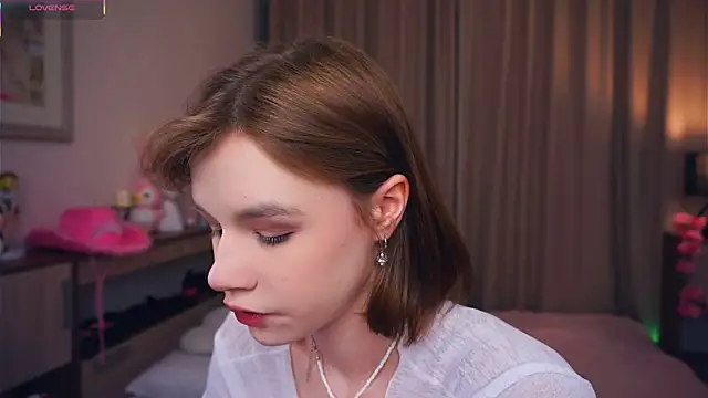 OronaNengl online show from 03-14-25, 07:23