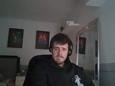 maxy49 online show from 12-15-25, 01:17