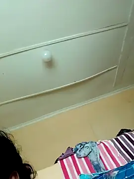 Snapshot of Indianqueen03 chatting on 10-29-25, 10:03 Indianqueen03 online show from 10-29-25, 10:03