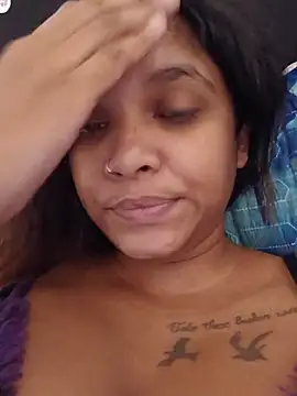Indianqueen03 online show from 07-18-26, 10:24