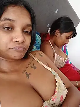 Indianqueen03 online show from 07-24-26, 11:17