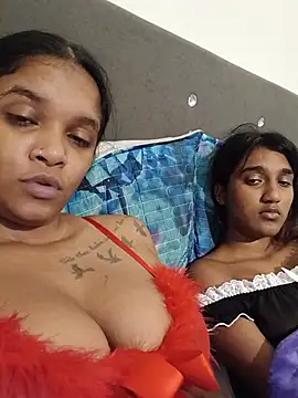 Indianqueen03 online show from 07-17-26, 10:18