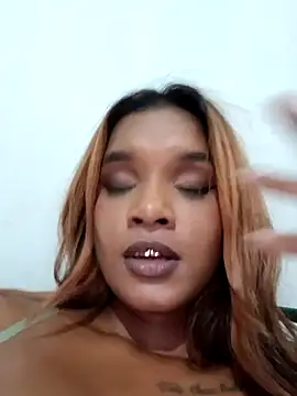 Indianqueen03 online show from 03-21-25, 08:08