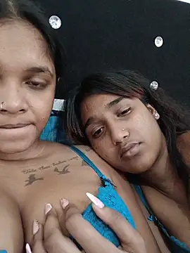 Indianqueen03 online show from 07-06-26, 02:02