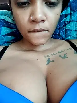 Snapshot of Indianqueen03 chatting on 12-03-25, 10:47 Indianqueen03 online show from 12-03-25, 10:47