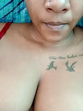 Indianqueen03 online show from 04-25-26, 01:14