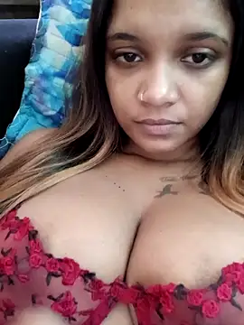 Indianqueen03 online show from 04-12-26, 10:07