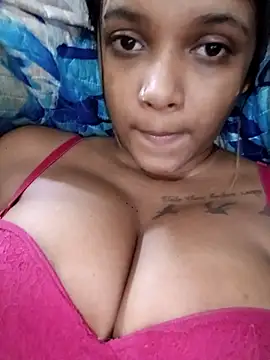 Snapshot of Indianqueen03 chatting on 02-24-26, 05:03 Indianqueen03 online show from 02-24-26, 05:03