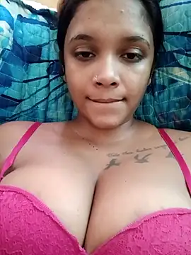 Indianqueen03 online show from 04-08-26, 09:55