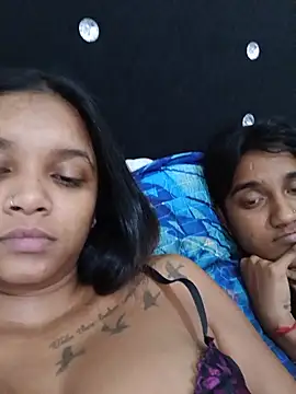 Indianqueen03 online show from 07-19-26, 04:32