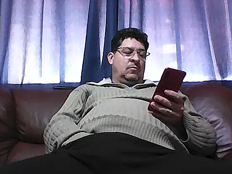 karatecobrakay2012 online show from 07-27-26, 11:17