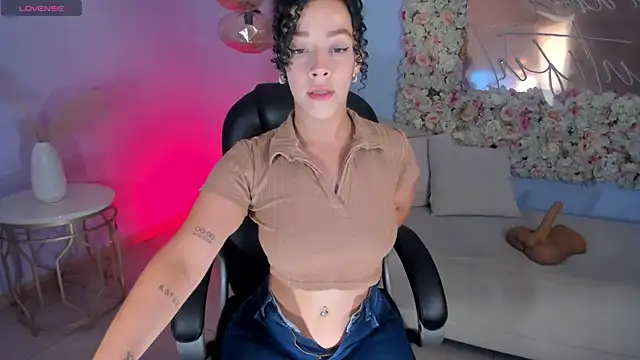 AlessaRomero online show from 02-23-26, 07:58