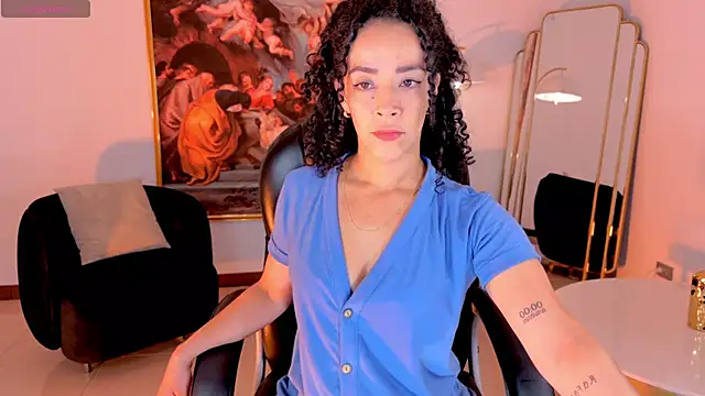 Snapshot of AlessaRomero chatting on 06-16-26, 07:47 AlessaRomero online show from 06-16-26, 07:47