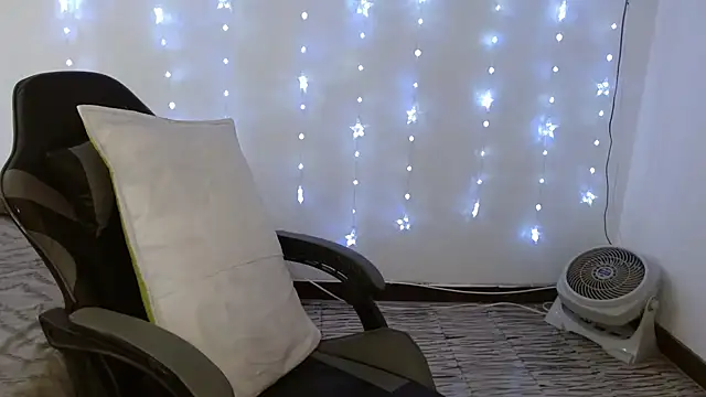  diana cute online show from 01-10-26, 07:42