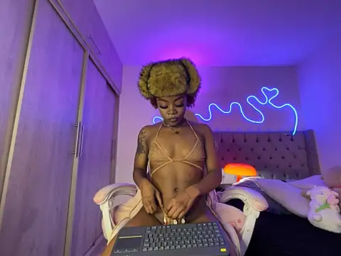 Miss westt  online show from 03-30-26, 12:01