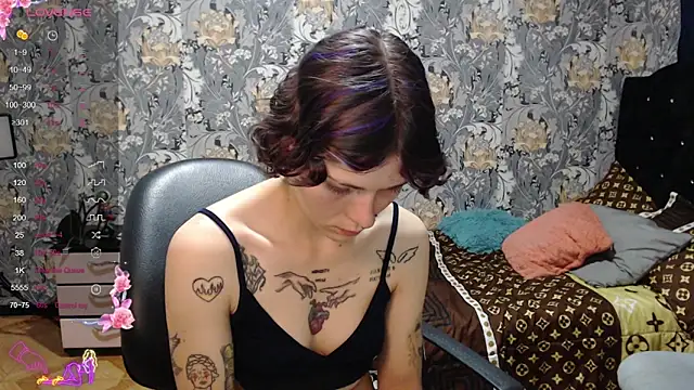 pretty cristal69 online show from 04-23-26, 11:17