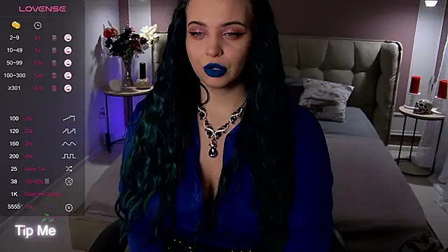 Miss Maya Mils online show from 10-08-25, 01:07