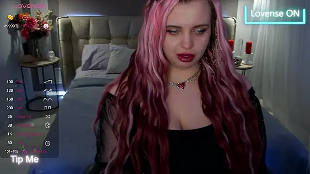 Miss Maya Mils online show from 03-10-25, 07:22