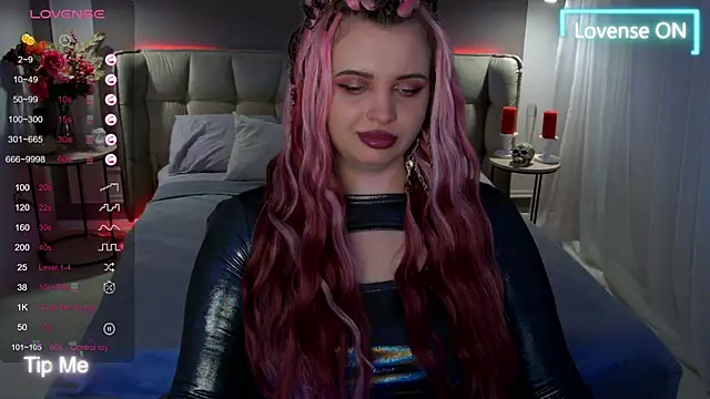 Miss Maya Mils online show from 03-12-25, 04:08