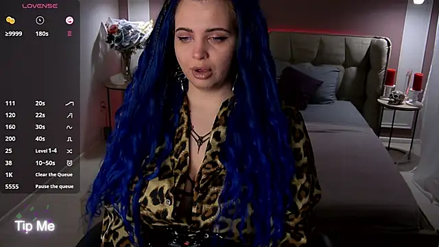 Miss Maya Mils online show from 11-06-25, 01:09