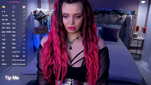 Miss Maya Mils online show from 12-20-25, 12:57